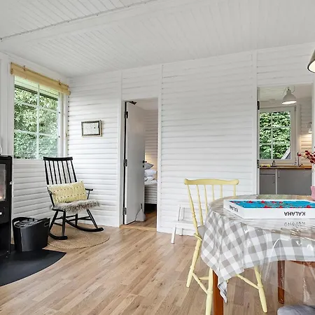 بيت للعطل Pet Friendly In With Wifi - F07406 أبينرا